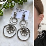 シルバー フラワー フープ 大ぶり チェーン ハンドメイド ピアス イヤリング