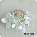 母の日にも♪白紫陽花のブローチ〈d〉／ミニ・ヘアクリップ