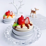 真っ赤な苺のパンケーキ   チョコレートソース　小物いれ   スイーツデコ