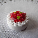 ★Palmミニチュア★パーツ販売＊いちごのホールケーキ＊