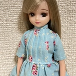 リカちゃん　水色のお花ワンピース