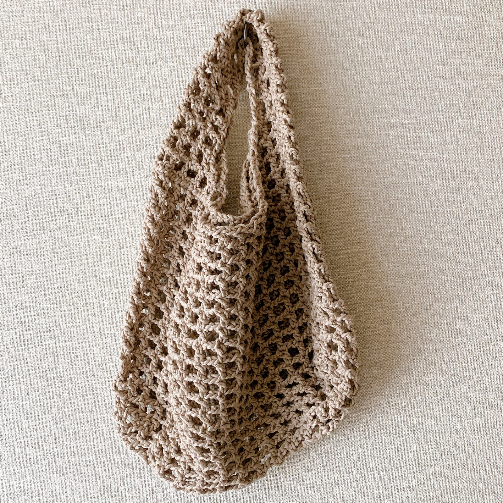 グラニースクエアバッグ (アクリル ネイビー) - 八幡製作所 Crochet