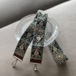 【インド刺繍リボン刺繍スマホ携帯ストラップホルダー】ゴージャスグリーン