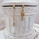 white moonstoneピアス♡