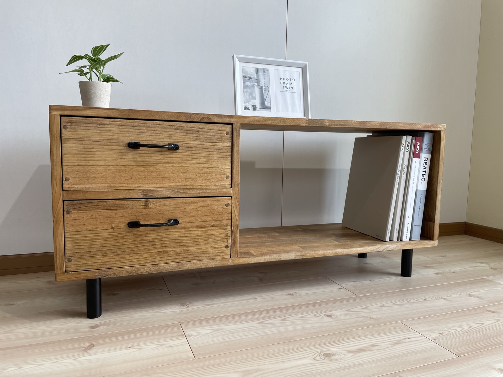 Truck furniture FM Lowboard