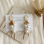 再販×②❣️新作　pearl flower  上品な ピアス/イヤリング