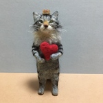 no.123 ハートを届ける猫さん