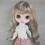 再588.※単品※エンブロイダリーレースのふんわりパフスリーブブラウス・長袖※ブライスアウトフィット※1/6ドール服