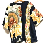 SALE! 和柄トップス　着物リメイク　Tシャツ　カットソー・ニットソー　濃紺×孔雀×めでたい柄　