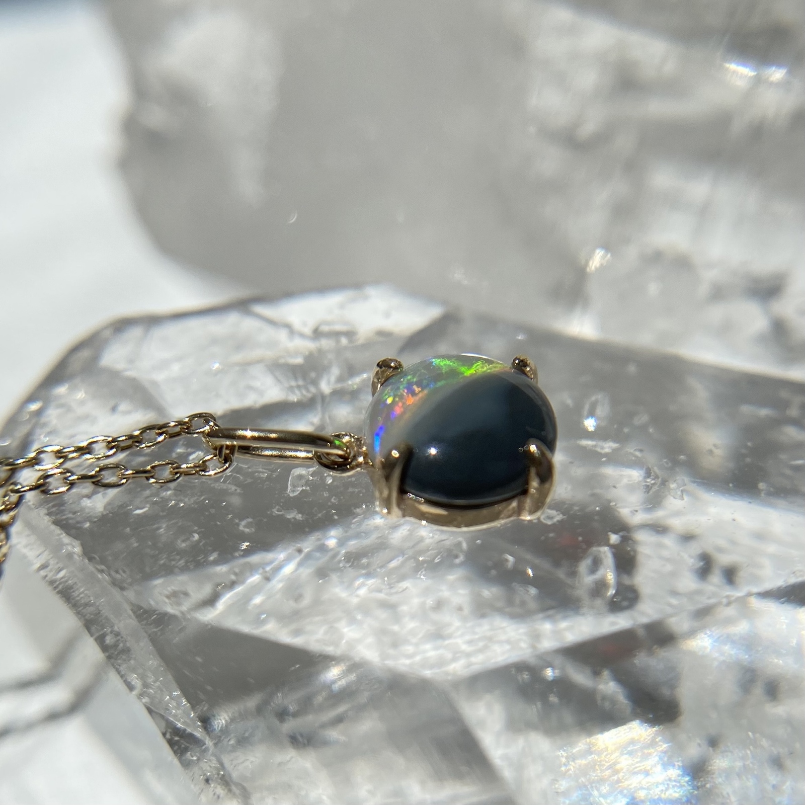 K10☆天然ブラックオパールネックレス☆オーストラリア産原石から磨い