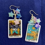 タロットカード とブルーの星のピアス