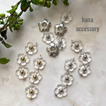 ♡30【再販 3color】フラワー クリア ゴールド シルバー 3連 大ぶり ハンドメイド ピアス イヤリング 大人可愛い