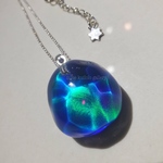 星の欠片クリスタルペンダント(ハイブリッドオパールオーロラバイオレット緑斑使用)