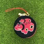 赤べこのマカロンポーチ☆４ｃｍ