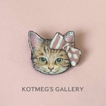 猫 茶トラ ブローチ　オリジナル イラスト ねこ アメショ アメリカンショートヘア　ピンク　リボン
