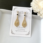 ドロップフィリグリーとシャネルストーンのイヤリング