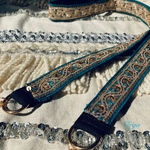 インド刺繍リボンのストラップ　エキゾチックグリーン