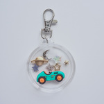 イニシャル shaka shaka key charm  (レーシングカー green 車 宇宙 星）