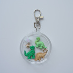 イニシャル shaka shaka key charm(恐竜 星 ティラノサウルス ブラキオサウルス ステゴサウルス)