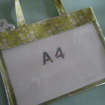 リバティビニコカペル（ラフランス）のA4クリアバッグ