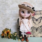 ネオブライス＊カンカン帽ときのこのポシェット