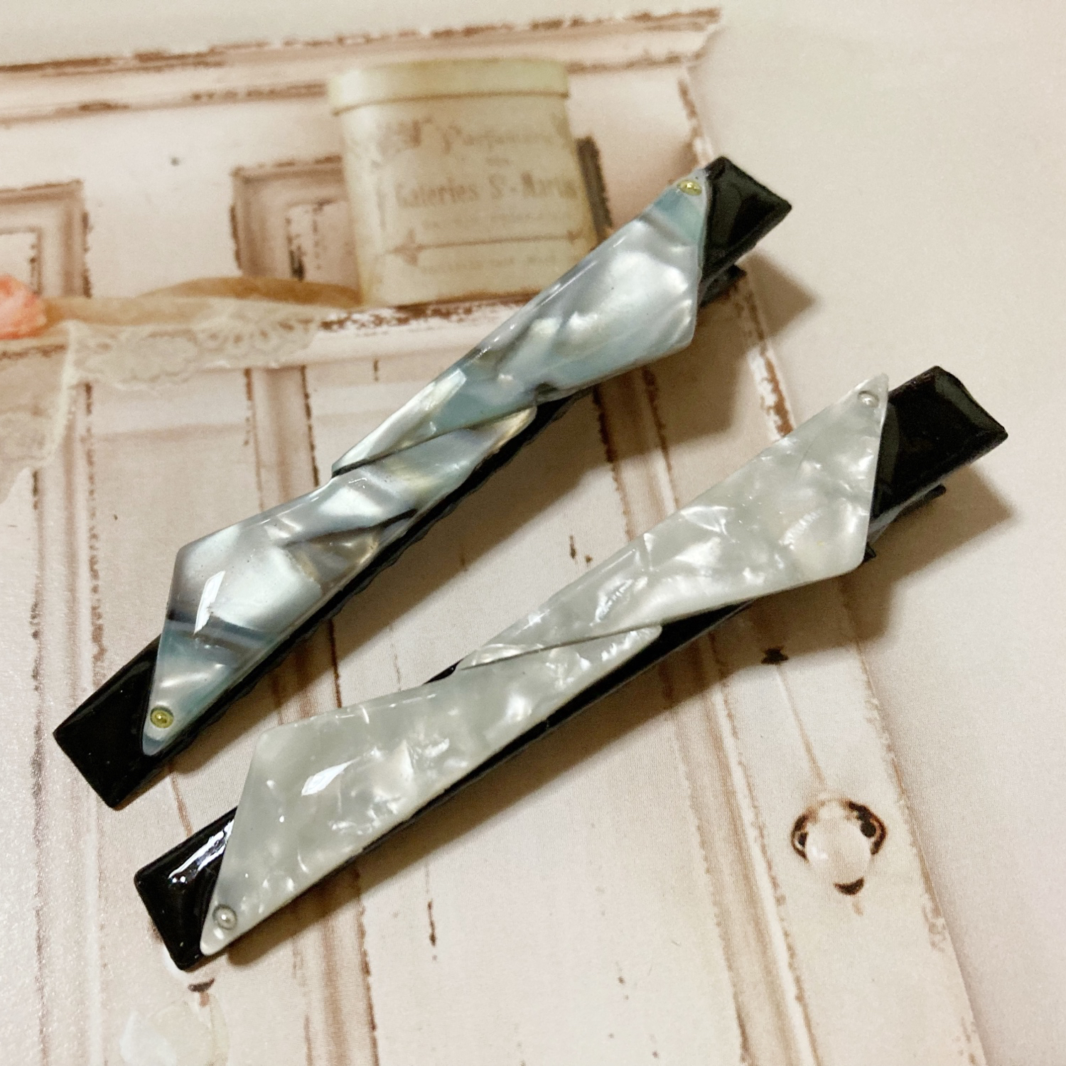 三角バレッタ 押し花☆1点950円☆