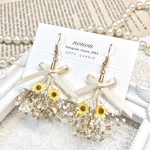 ひまわり かすみ草 ミニブーケ ピアス イヤリング ♡ プリザーブドフラワー 花束 