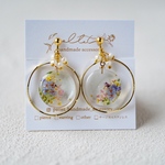 ゆらゆらリング×淡水パール×お花のピアス、イヤリング　パープル