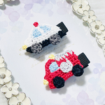 ✿パトカーと消防車のベビーヘアクリップ♡ 出産祝い　プレゼント　ギフト　新生児　赤ちゃん　誕生日　働く車　男の子