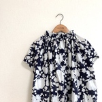 LADY'S★リップル花柄の半袖コクーンシルエットブラウス