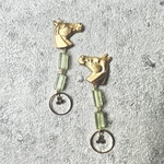 1点のみ【Emma-082103】vintage pierce & earring【樹脂🅿︎】