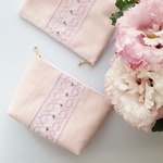 ご専用　スモッキング刺繍の台形ポーチ　すみれ　薔薇