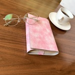 読書がわくわくするブックカバー（A6サイズ）