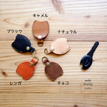 【受注制作】樹脂ヘッド鍵専用キーカバー【5色展開】（ストラップ付・アルファベット1文字刻印））