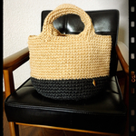 小さなチャームがキラリ＊麻ひもバッグ（丸底）