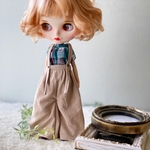 ネオブライスサイズ　しわ加工吊りパツンのお洋服