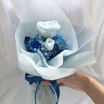 ベビーブルーローズとミニ薔薇とかすみ草のふんわり花束（プリザーブドフラワー）
