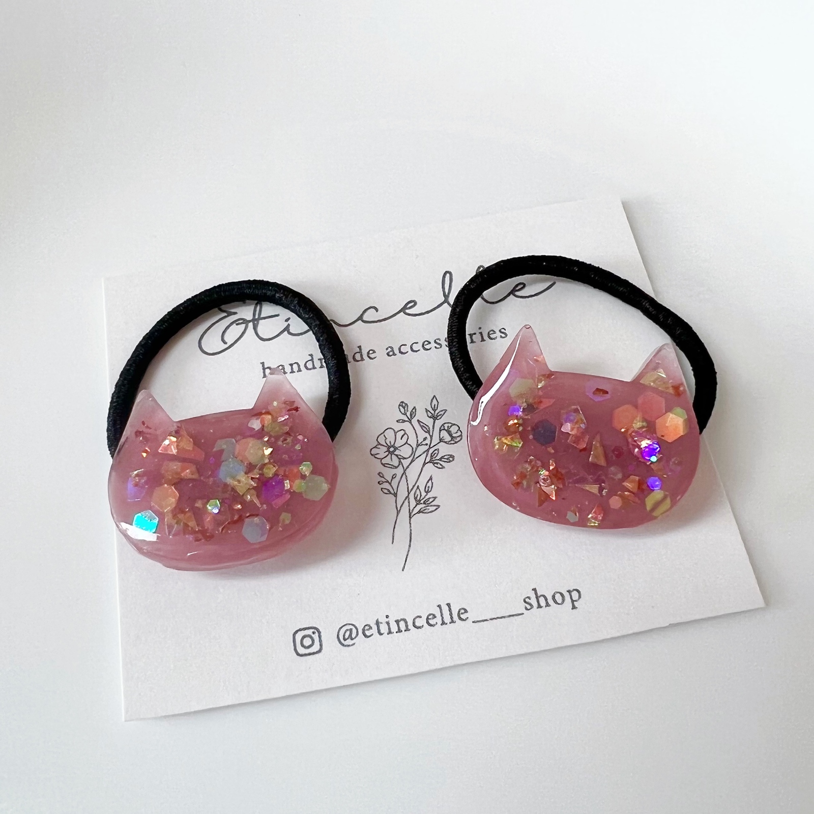 猫(週末セール) レジンヘアゴム 赤とんぼ