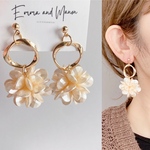 new✨スモールフープ  変形　大ぶり　フラワー　ピアス　イヤリング　デイリー　ブライダル　キスカ