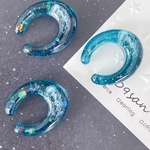 深海のクラゲのイヤーカフ　金属アレルギー対応