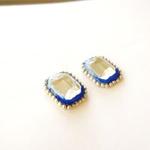 海のスクエアストーンピアス