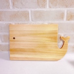 kanakona2様専用ページ　クジラ　カッティングボード　木製　ひのき
