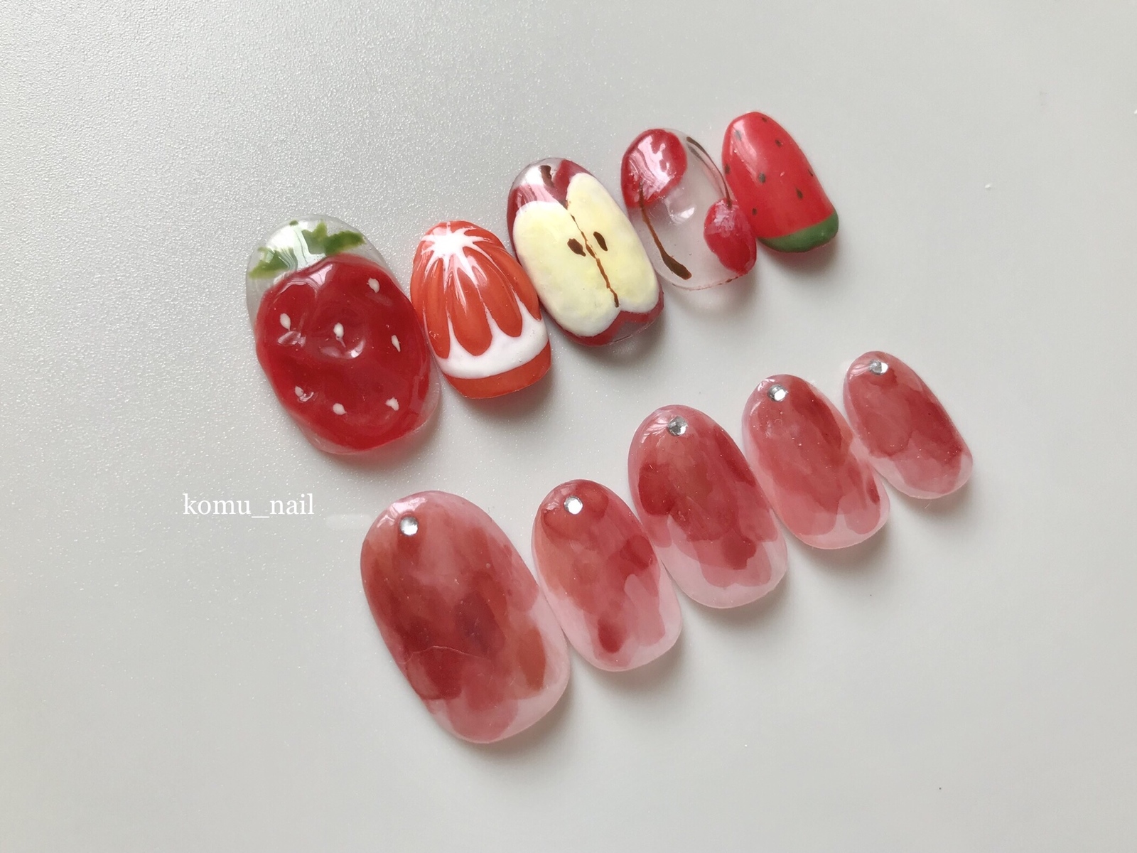親指ペディチップ　ぷっくりフルーツ　夏　うるうる 親指ペディチップ ぷっくりフルーツ 夏 うるうる