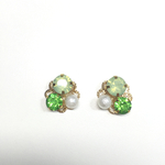 ペリドット×ミルキーグリーン ピアス