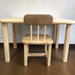 pi様専用ページ   子どもテーブル70×45×43㎝+子ども椅子背板〇座面高さ25㎝