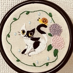 刺繍枠飾り　紫陽花とねこ