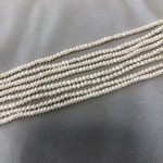 淡水真珠　2.5-3.5mm　センター　ホワイト　連　