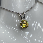 スフェーンのシンプルネックレスC～0.65ct（イエロー系）