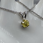 スフェーンのシンプルネックレスE～0.78ct（イエロー系）