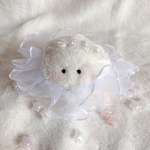 お星さまのティアラをつけたくらげちゃんのぬいぐるみ